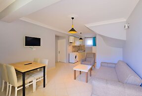 Gold Lion Apart Hotel