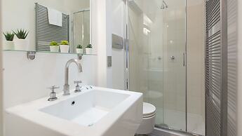 Rental in Rome Bernini Square