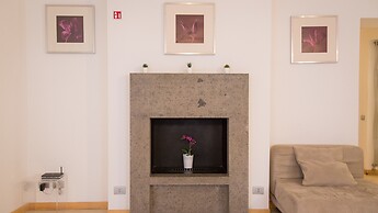 Rental in Rome Bernini Square