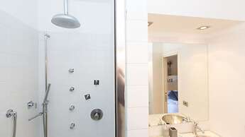 Rental in Rome Bernini Square