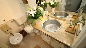 Rental in Rome Romantica Studio