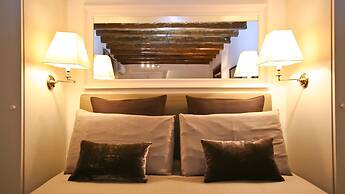 Rental in Rome Romantica Studio