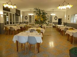 Hôtel Restaurant Le Commerce