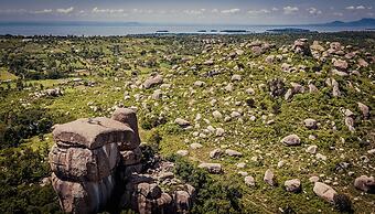 Acacia Premier Hotel