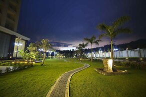 The Grand Mountain Hotel