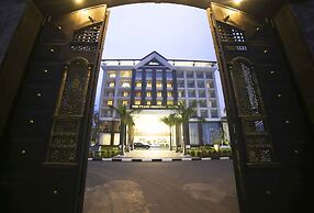 The Grand Mountain Hotel