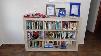 Niki Studios Sea-Front