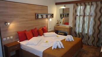 Niki Studios Sea-Front