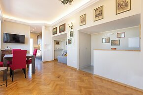 Rental in Rome Ceaser Penthouse