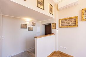 Rental in Rome Ceaser Penthouse