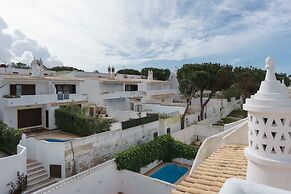 Akivillas Almancil Relax