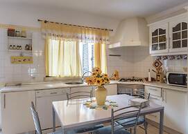 Akivillas Almancil Relax