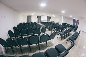 Summit Suítes Hotel Caçapava