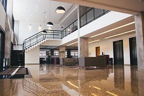 Summit Suítes Hotel Caçapava