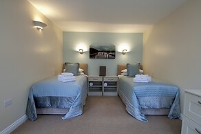 Alexander Park Resort