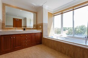 Arcos Gardens Sol Rent Golf