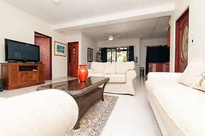 Casa Royal Palms by Playa Paradise