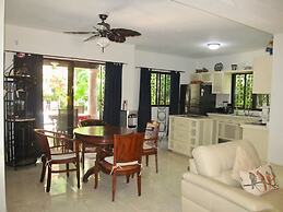 Casa Royal Palms by Playa Paradise