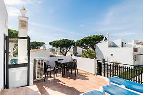 Akivillas Vale do Lobo Sky