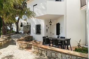 Akivillas Vale do Lobo Sky