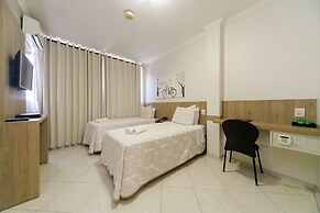 Realce Hotel