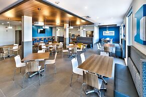 Holiday Inn Express & Suites Trois Rivieres Ouest, an IHG Hotel