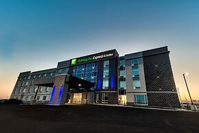 Holiday Inn Express & Suites Trois Rivieres Ouest by IHG