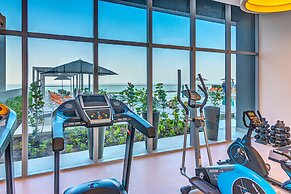 23rd Floor Luxury Apartment - sea view