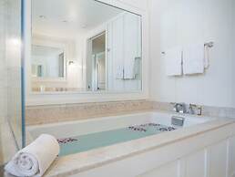 Oceanfront Vacation Villas at Turtle Bay