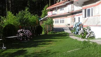 Hotel Dev Cottage