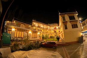Hotel Ladakh Inn