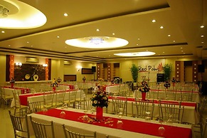 The Red Palm Suites and Restaurant