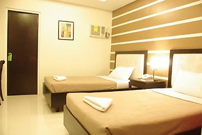 The Red Palm Suites and Restaurant