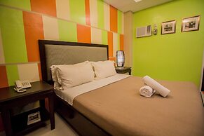 The Red Palm Suites and Restaurant