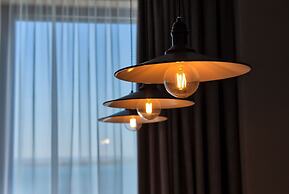 Nyota Hotel & Conference Center