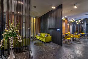 Nyota Hotel & Conference Center