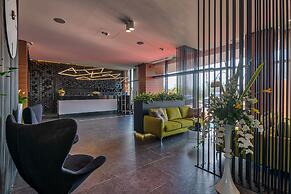 Nyota Hotel & Conference Center