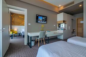 Nyota Hotel & Conference Center