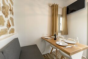 Aphrodite luxury apartments