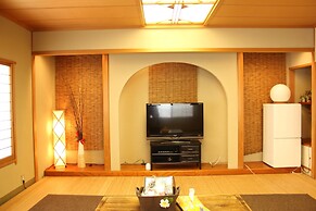 Okinawa Minshuku Kariyushi Honkan