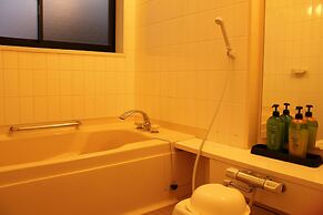 Okinawa Minshuku Kariyushi Honkan