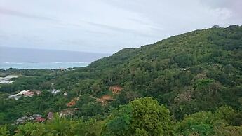 Royale Panorama View Apartment