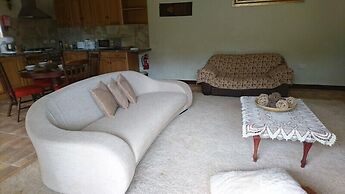 Royale Panorama View Apartment