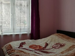 Lori travel Guest House