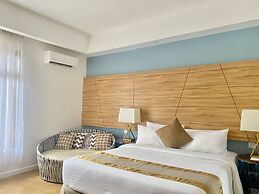 Ferra Hotel and Garden Suites