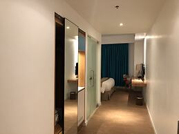 Ferra Hotel and Garden Suites