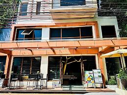Ferra Hotel and Garden Suites
