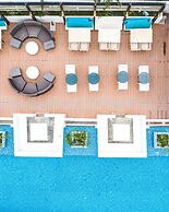 Ferra Hotel and Garden Suites