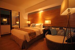 Ferra Hotel and Garden Suites