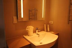 Ferra Hotel and Garden Suites